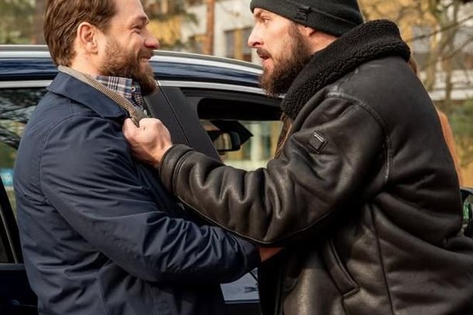 Na sygnale. Norbert (Kamil Drężek), Romek (Izydor Łobacz)