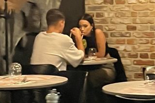 Kacper Urbański opija porażkę z pięknością