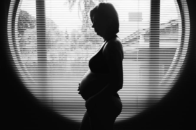 Nastolatka przerwała ciąże w trzecim miesiącu! Pomógł jej 35-letni partner