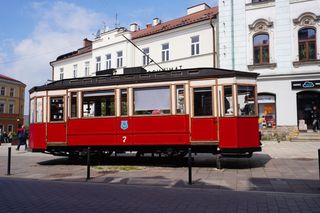 To małopolskie miasto jest dwa razy większe od Dubaju. Mało kto wie, że latem jest w nim tak gorąco, jak w arabskim kurorcie 