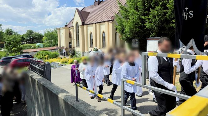 Pogrzeb 14-letniej Julii, która zginęła w pożarze