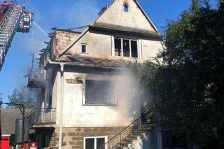 Głogoczów. Śmierć dopadła kobietę tuż przed progiem jej domu. Od ratunku dzieliło ja kilka metrów