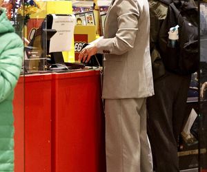 Marta Nawrocka kupuje prezenty na Dzień Dziecka