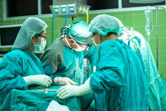 Śląskie: Lekarze z Katowic uratowali półtorarocznego Wiktorka. To perwsza taka operacja w Polsce