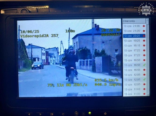 Policjanci prowadzili pościg za 15-latkiem