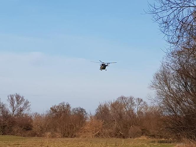 Był śmigłowiec, teraz sonar. Służby dalej szukają kobiety, która wpadła do rzeki w Chlewiskach