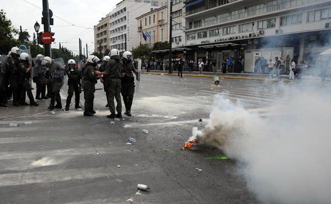 Zamieszki w Atenach. Trzy osoby nie żyją