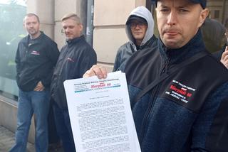 Protest górników Sierpnia w Katowicach. Żądają taniego węgla