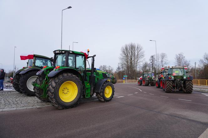 Protest rolników w Podlaskiem. Ciągniki blokują drogi w całym województwie! 