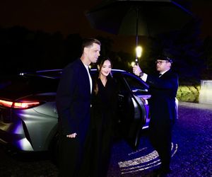 Wojciech Szczęsny ż żoną po premierze