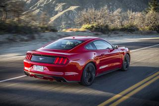 Nowy Ford Mustang pręży muskuły na nowych zdjęciach - GALERIA