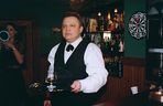 Nie żyje Grzegorz Okrasa. Słynny barman ze Złotopolskich miał 74 lata