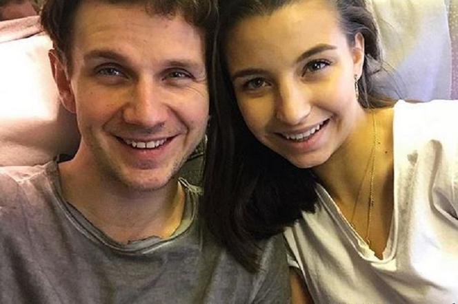 Antek Królikowski i Julia Wieniawa lecą na wakacje