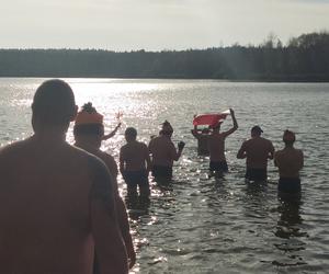 Morsując i biegnąc uczcili Święto Niepodległości w Starachowicach