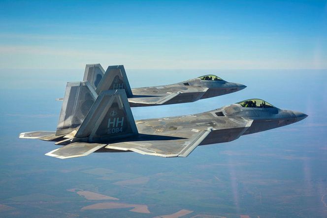 F-22 Raptor