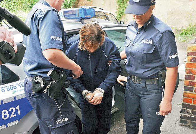 Zarżnęła dzieci przez hazard?