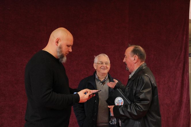 Dominik Dąbrowski spotkał się z młodzieżą III LO w Grudziądzu cz. II