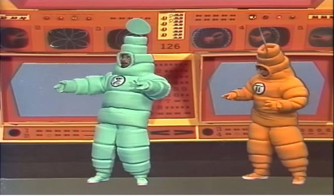 Pamiętacie "Przybyszy z Matplanety"? Tak dziś wyglądają Pi i Sigma