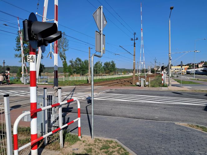 Przejazd kolejowy Starachowice Zachodnie otwarty