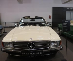 Retro Motor Show rozpoczęte! Wyjątkowe samochody na MTP!