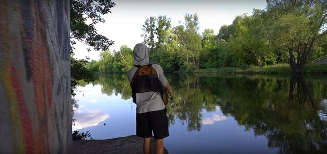 Wędkują w środku miasta i to nocą. Brda i centrum Bydgoszczy to raj dla miłośników street fishingu