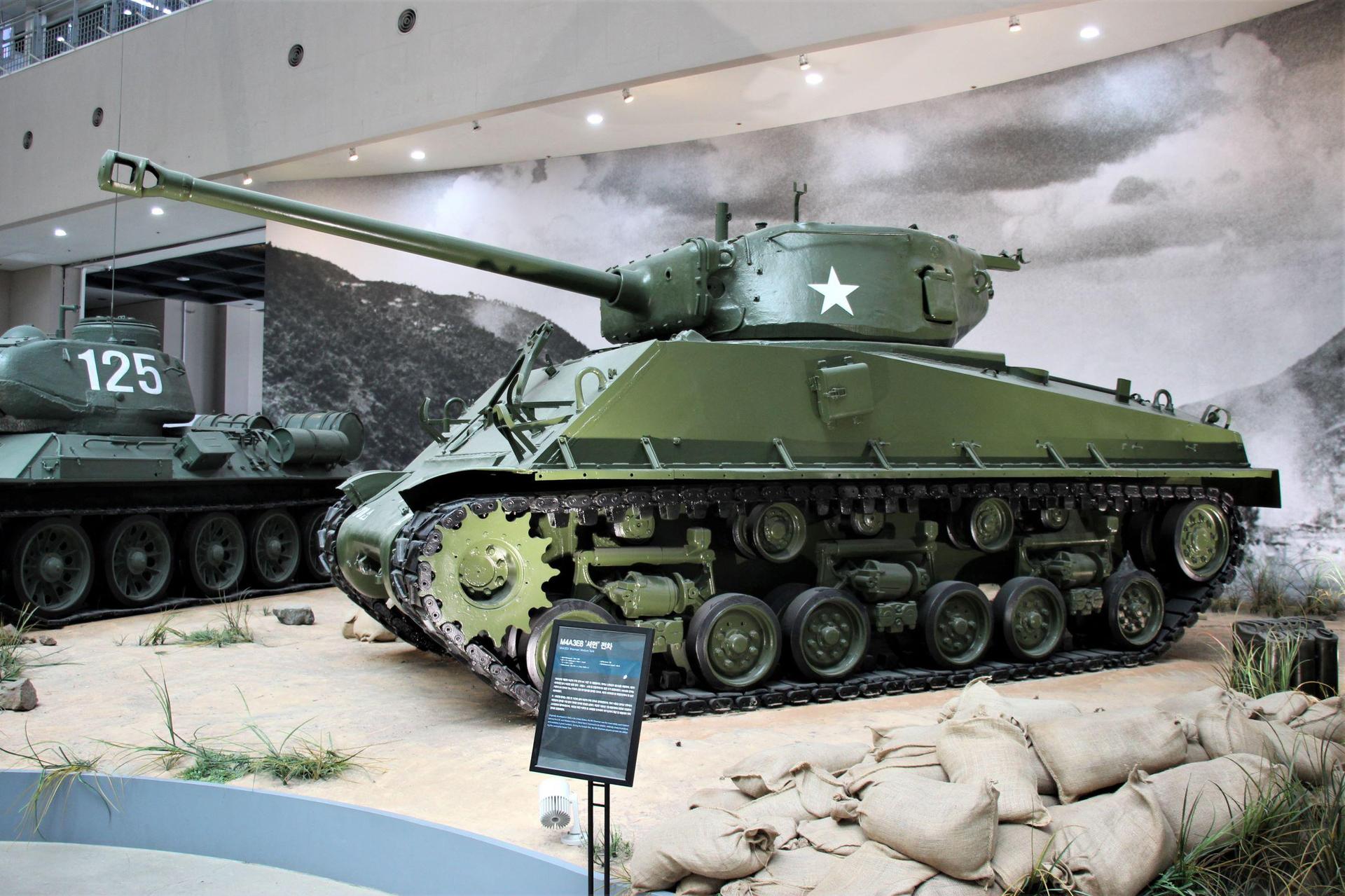 Czołg M4A3E8 Sherman