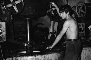 Jak wyglądała praca w czasach PRL? Zobaczcie te zdjęcia z lubelskich fabryk