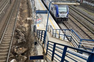 Dworzec PKP w Dąbiu