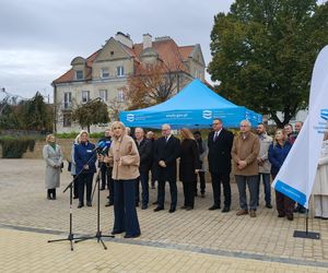 Nabrzeże miasta na Mazurach zmieniło się nie do poznania. Tak wygląda po remoncie