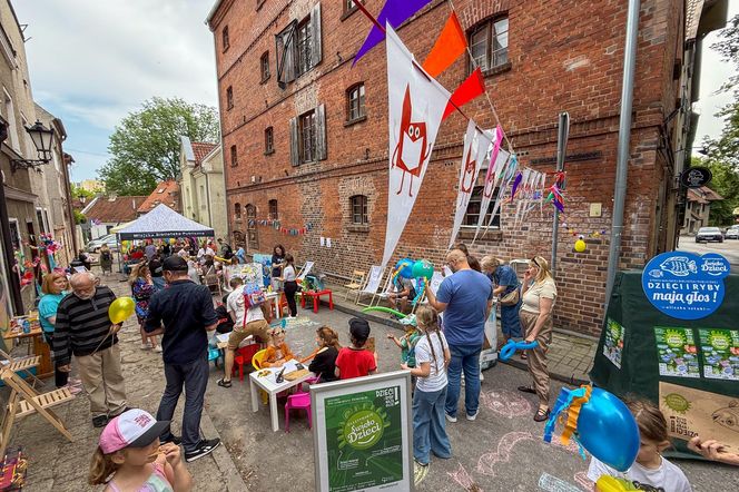 Tłumy na Starym Mieście w Olsztynie. Tak mieszkańcy świętowali Dzień Dziecka