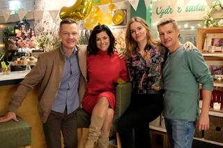 	M jak miłość odc. 1785. Franka (Dominika Kachlik), Paweł (Rafał Mroczek), Piotrek (Marcin Mroczek), Kinga (Katarzyna Cichopek)