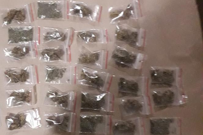 Bydgoska policja zatrzymała 51-latka z narkotykami! [ZDJĘCIA]