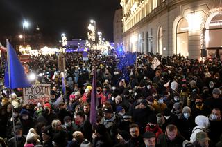 Lex TVN. Protesty w obronie mediów w całej Polsce. Największy w Warszawie