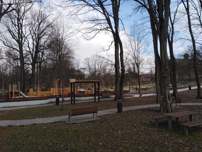 Park przy Naczelnej