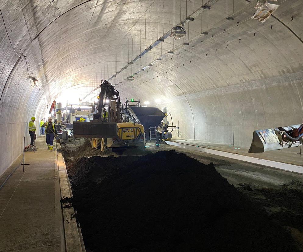 Droga S3  do granicy z Czechami: Rozpoczął się nowy etap budowy tunelu, kiedy otwarcie drogi?
