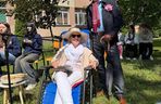 Czytanie na trawie w siedleckim Ekonomiku