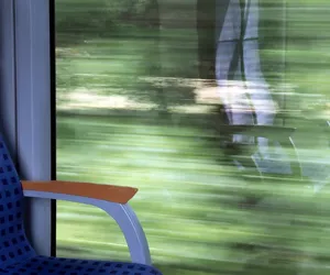 Rekordowo długa jazda pociągiem na linii Bielsko-Biała - Katowice. Czas niektórych kursów przekracza dwie godziny