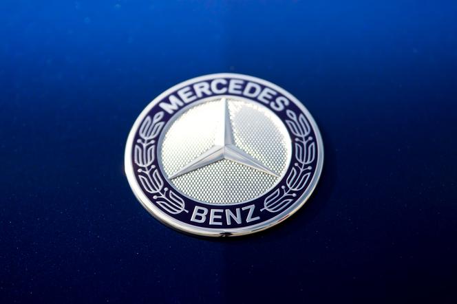 Mercedes-Benz C300 BlueTEC Hybrid