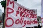 Warszawa: pracownicy MPO protestowali przed ratuszem
