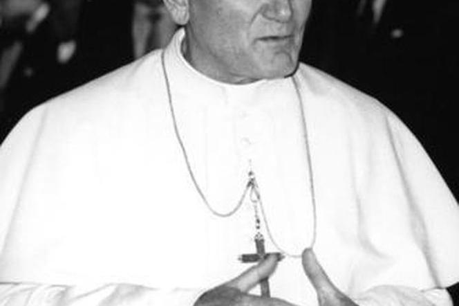Mija 15. rocznica śmierci Jana Pawła II. Pamiętacie jego wizytę w Płocku? [WIDEO]