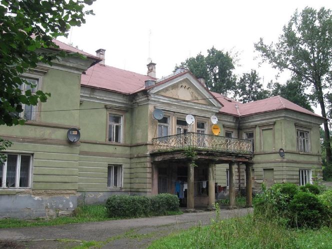 Dwór w Brodach odzyskuje blask. To jeden z najpiękniejszych zabytków w Małopolsce