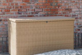 Skrzynie na zewnątrz - JYSK