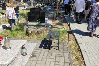 Pogrzeb 12-letniej Wiktorii w Brzozie. Uroczystości na cmentarzu