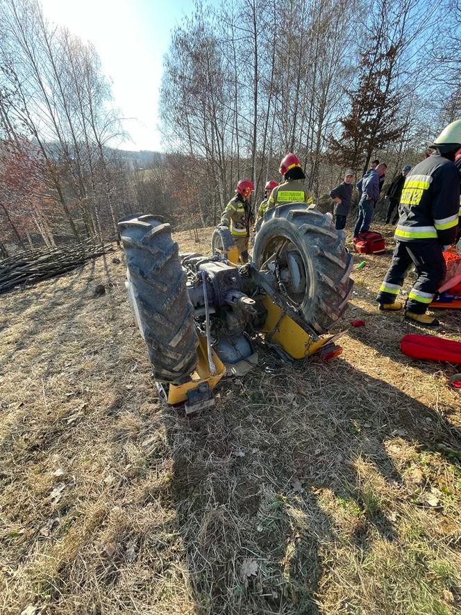 Ciągnik przygniótł 19-latka pod Nowym Sączem. To już prawdziwa plaga