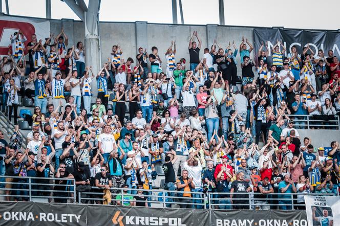 Apator Toruń - Stal Gorzów, zdjęcia kibiców z Motoareny. Emocje podczas 12. kolejki PGE Ekstraligi