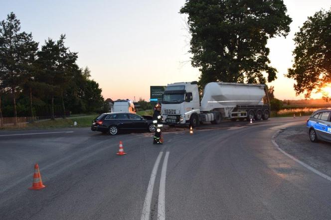Wypadek na skrzyżowaniu Niedomickiej i Mroźnej w Tarnowie