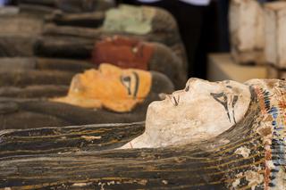 Szok! Znaleźli setki nowych mumii w Egipcie! Są obłożone KLĄTWĄ faraona? ZDJĘCIA