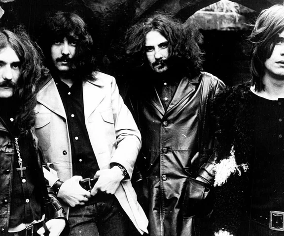 Który klasyk Led Zeppelin brzmi niemal jak “Paranoid” Black Sabbath? 
