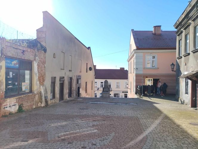 Szokujące odkrycie w Tarnowie. Ciało mężczyzny leżało w centrum miasta