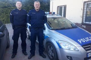 Poszli na grzyby i stracili orientację w terenie. Pomogli policjanci